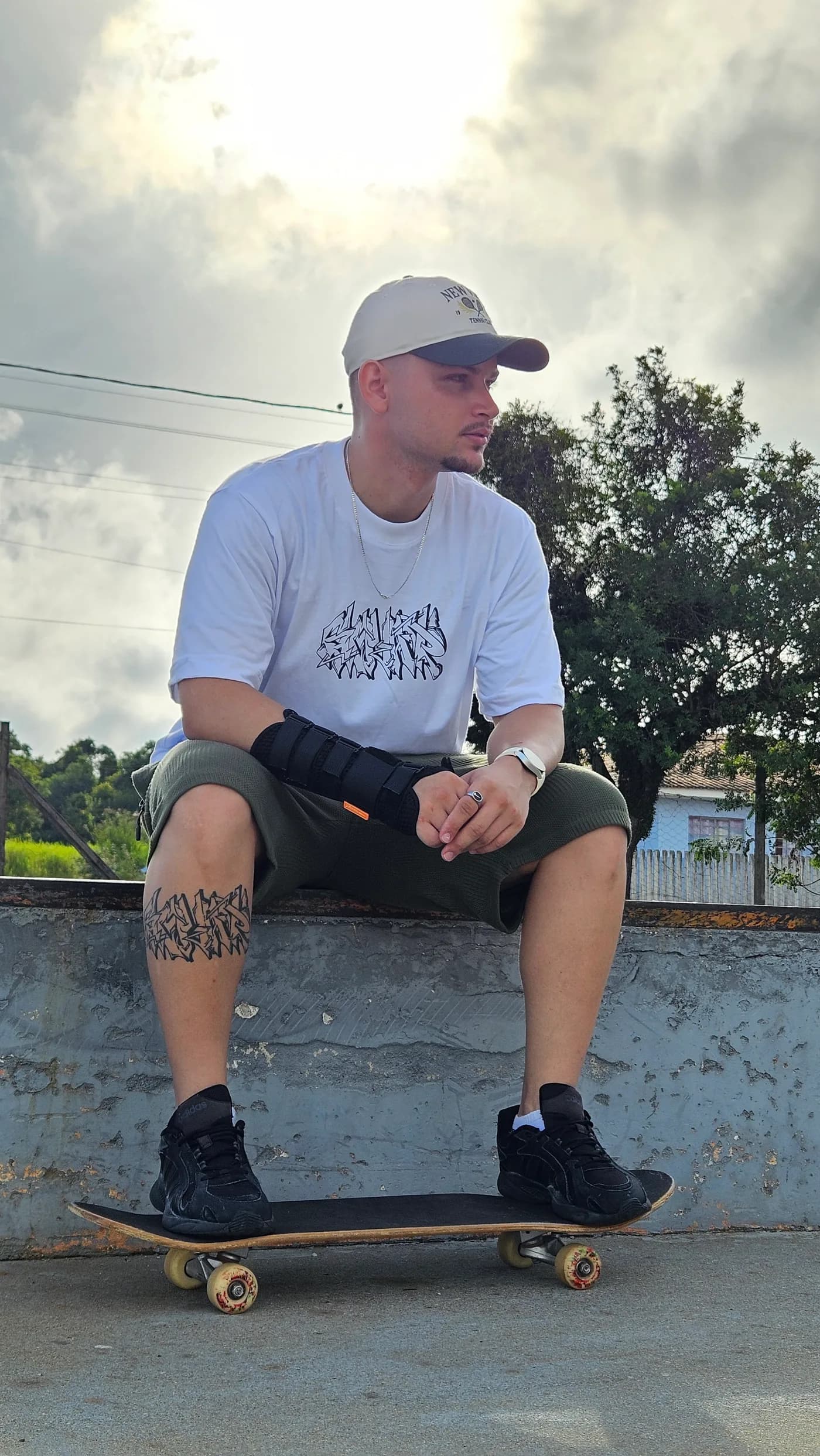 SCHAR TEE 002 — DROP 001